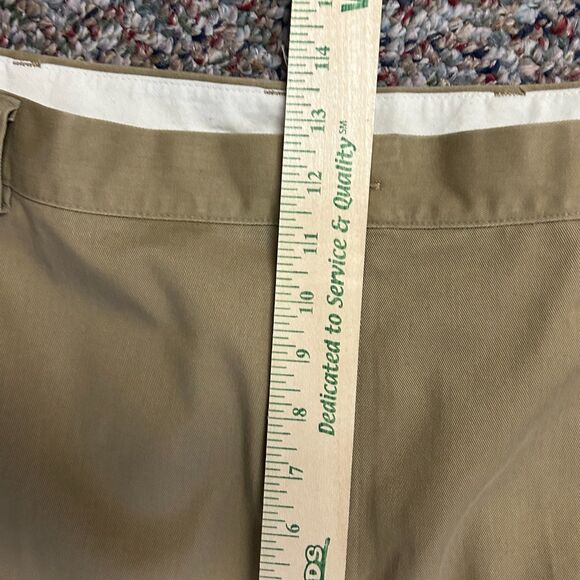 L.L. Bean NWT Flat Front Straight Leg Wrinkle-Resistant Chino Pants Size 44 X 36 - Picture 12 of 14